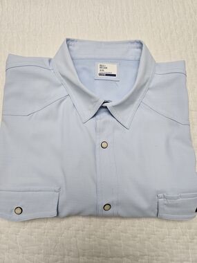 Rown Rec+ Relax Men's Light Blue Classic Button-Down Shirt, XXL large.